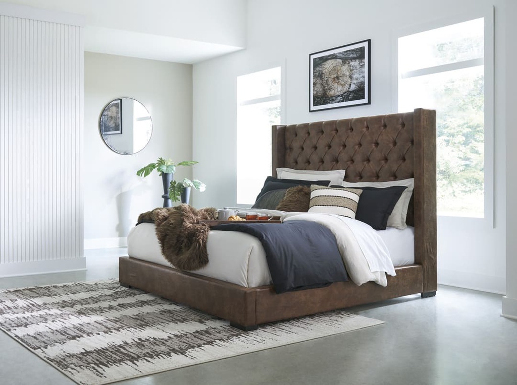 Ashley Steenlage King Bed Brown - w/o Slats