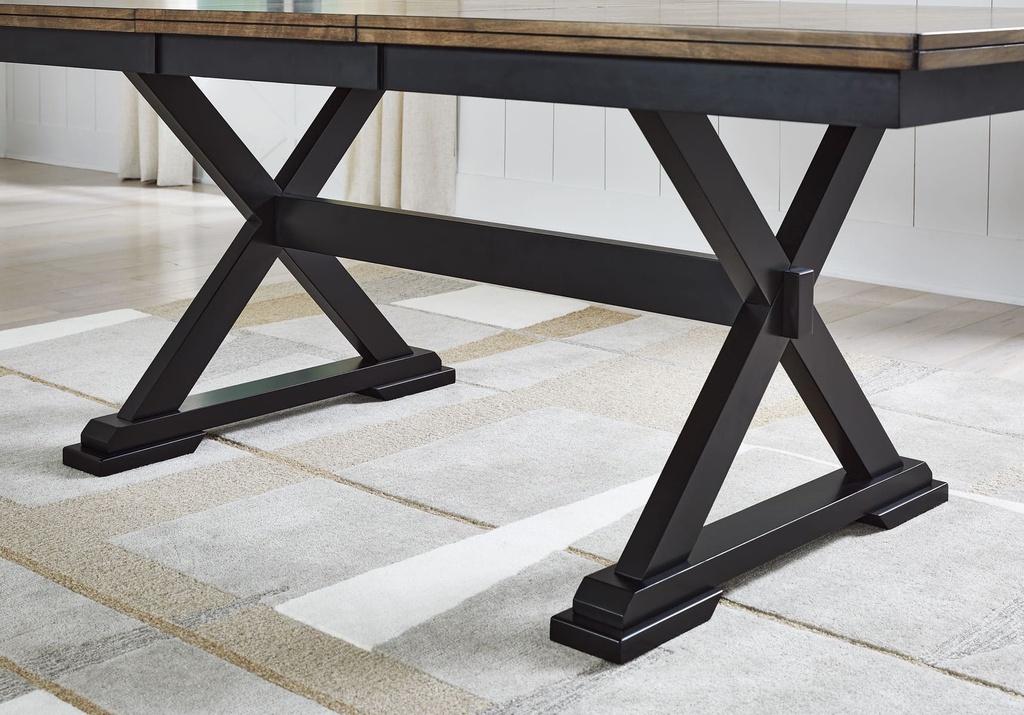 Ashley Wildenauer - Rectangular Dining Room Ext Table - Black/Brown