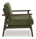 Ashley Bixler	SHOWOOD ACCENT CHAIR