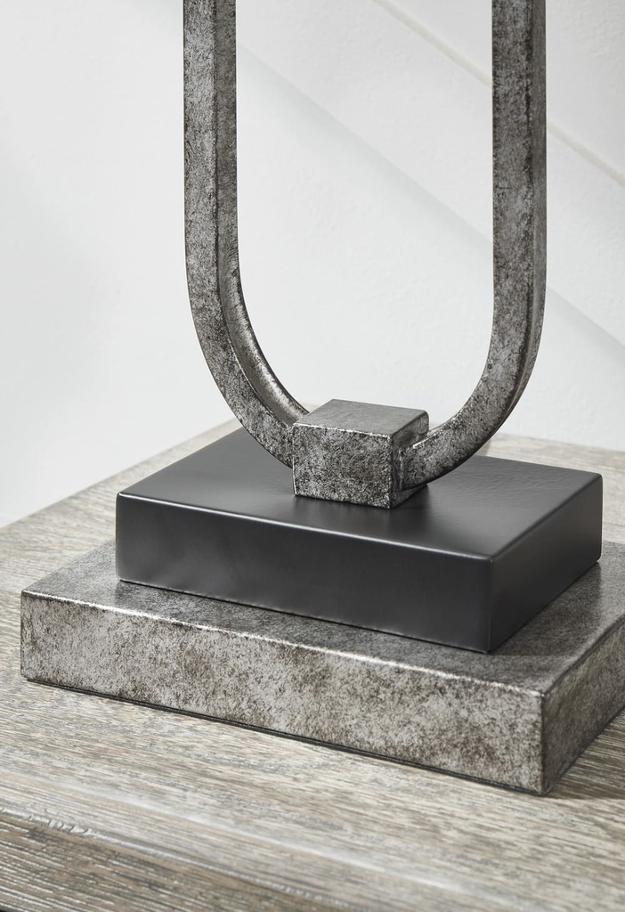 Bennish Metal Table Lamp